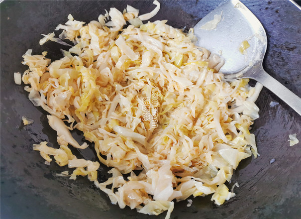 Sour and Spicy Cabbage Rice Noodles recipe