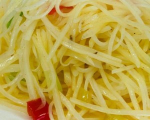 Hot and Sour Potato Shreds recipe