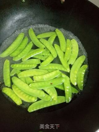 Cold Garlic and Snow Pea Cucumber recipe