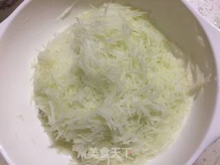 Shredded Radish Meat Cage recipe