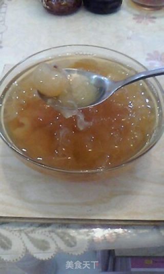 Longan, Lotus Seed and Lily Soup recipe