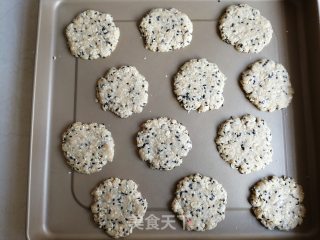 Oatmeal Crude Sesame Biscuits recipe