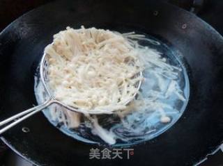 Enoki Mushroom with Lettuce recipe