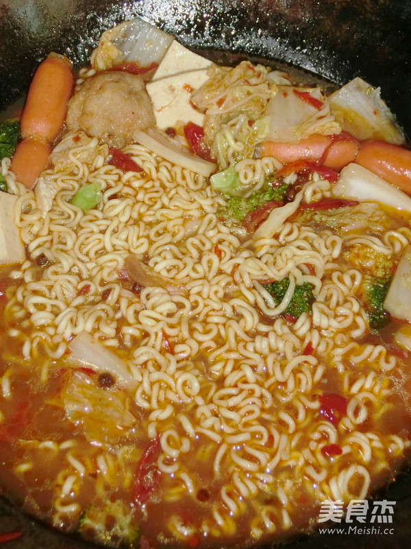 Hot Pot Noodles recipe