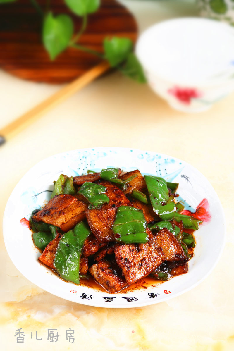 #trust之美#green Pepper Twice Cooked Pork recipe