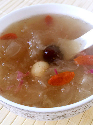 Red Date, Lotus Seed and Tremella Soup recipe