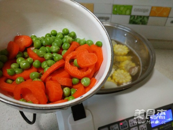 Suzhen Seasonal Vegetable Corn Soup recipe