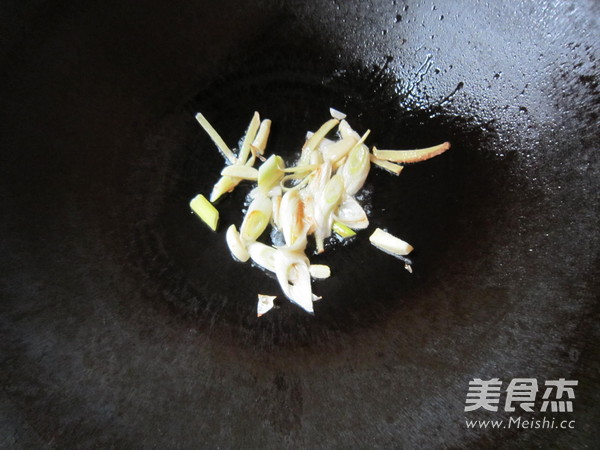 Braised Duck with Daylily recipe