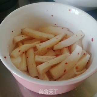 Hot and Sour Pickled Radish recipe