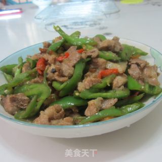 Stir-fried Pork with Soy Sauce and Chili recipe