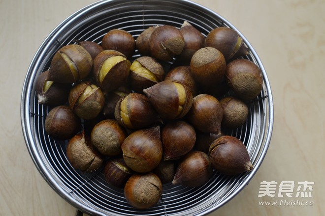 Stir-fried Chestnuts with Sugar recipe