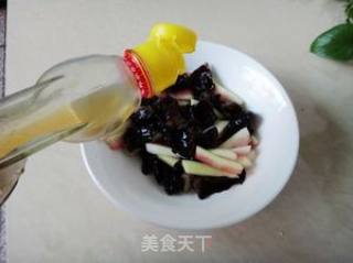 Sesame Fungus Mixed with Melon Peel recipe