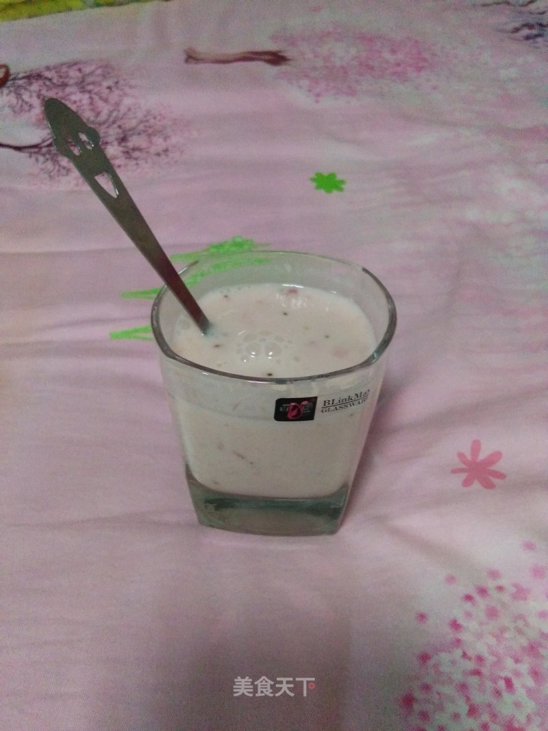 Strawberry Milkshake recipe