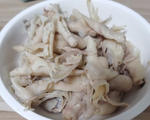 Hot and Sour Boneless Chicken Feet recipe