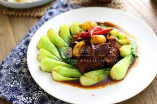 Chestnut Braised Pork Ribs recipe