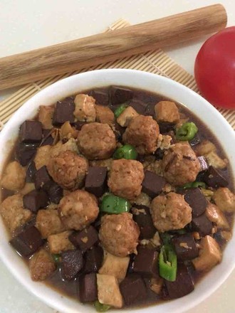 Duck Blood Tofu Roasted Meatballs