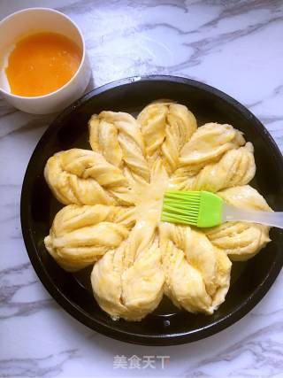 #the 4th Baking Contest and is Love to Eat Festival# Flower Coconut Bread recipe