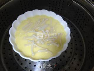 Steamed Egg with Enoki Mushroom recipe
