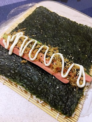 Sesame Reverse Roll Sushi recipe