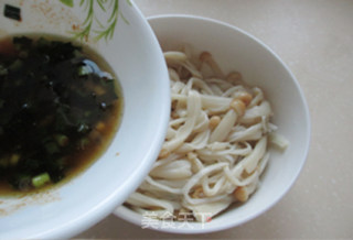 Enoki Mushroom with Scallion Oil recipe
