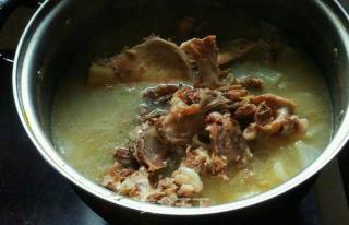 Warm Delicacy Pork Head and Radish Soup (with Dipping Sauce) recipe