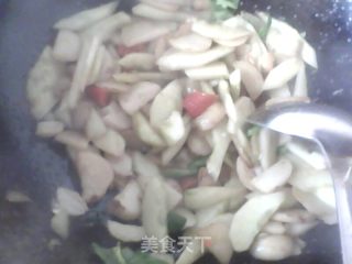 Fried Potato Chips with Old Cucumber recipe