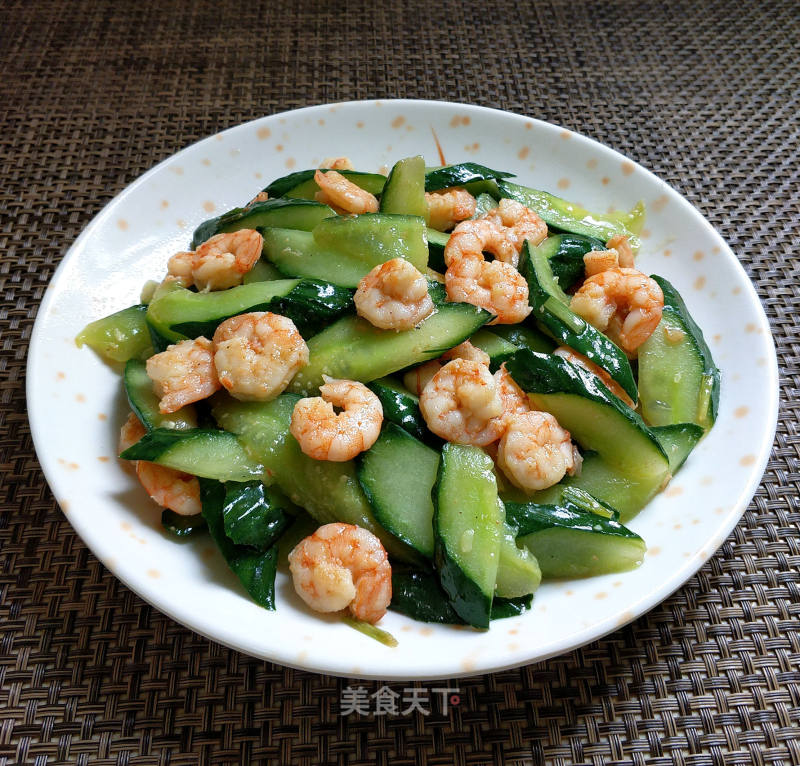 Fried Shrimp with Cucumber recipe