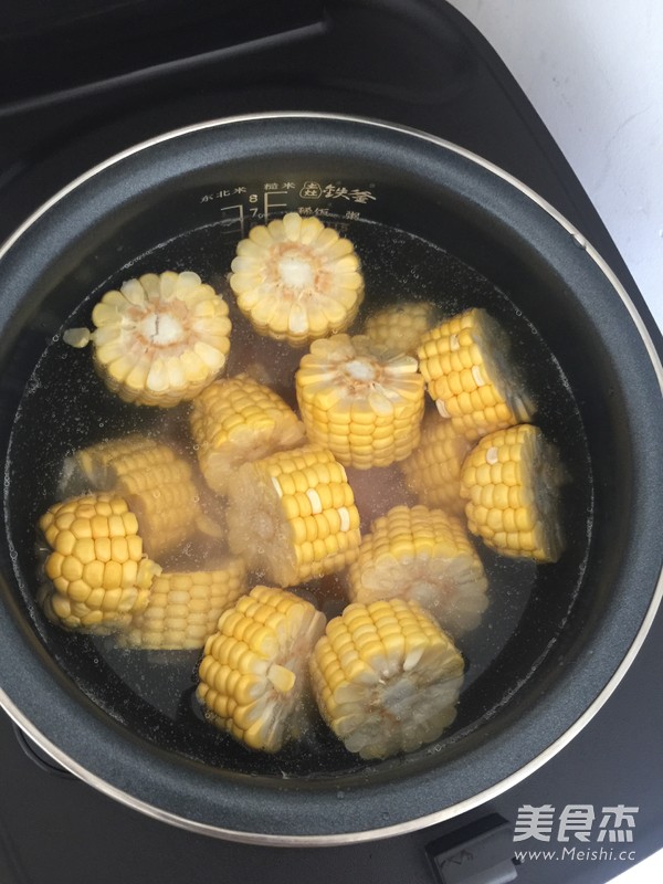 The Bowl of Bone Soup in My Memory recipe