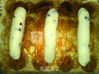 Cranberry Cheese Bun recipe