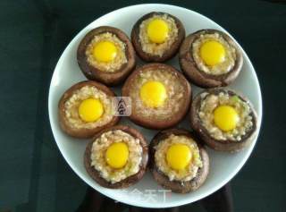 Steamed Quail Eggs with Mushrooms and Water Chestnuts recipe