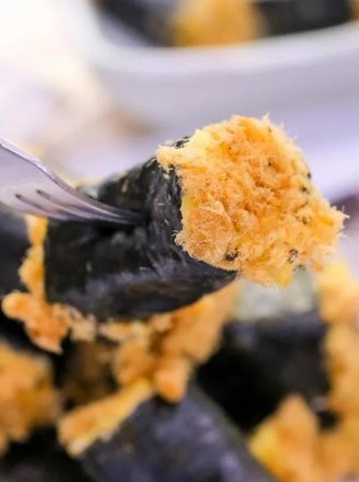 Baby Food Supplement Recipe for Seaweed and Pork Floss Rolls recipe