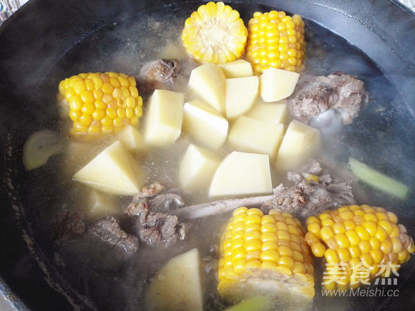 Autumn Nourishing Soup-corn and Lamb Soup recipe