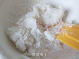 Homemade Snowy Mooncakes recipe