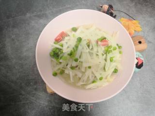 Fried Radish with Peas recipe