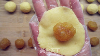 New Year's Souvenirs of Beautiful Pineapple Cakes (fried Fillings in A Bread Machine) recipe