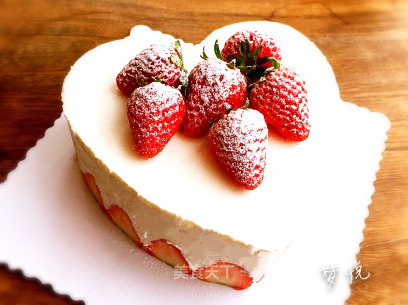 Strawberry Mousse Cake recipe