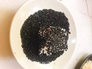 Black and White Sesame Sushi recipe