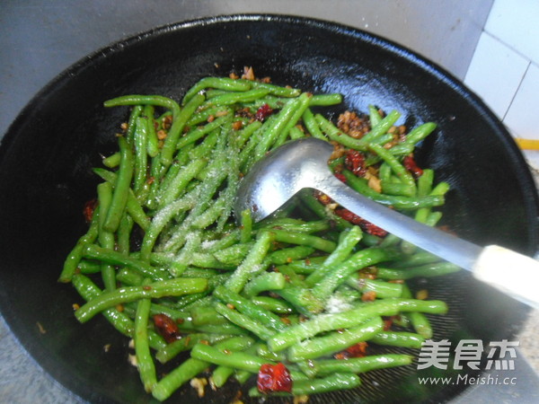 Stir-fried String Beans with Minced Meat recipe