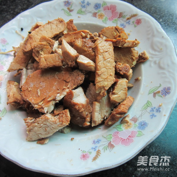 Stir-fried Pork with Fragrant Dry recipe