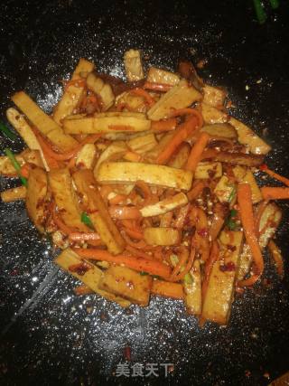 Barbecued Pork with Fried Bean recipe