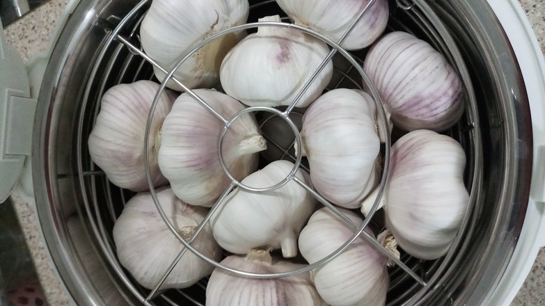 Homemade Black Garlic recipe
