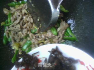 Sweep The Rice Out-shredded Pork with Fish Flavor recipe