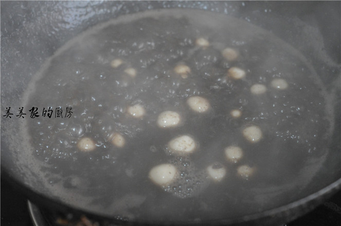 Red Bean Paste and Blood-enriching Small Balls recipe