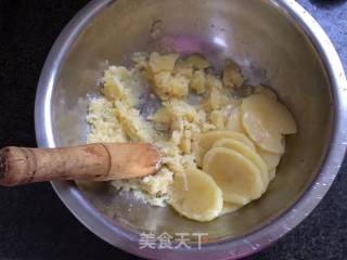 Fried Smiley Potatoes in Casserole recipe