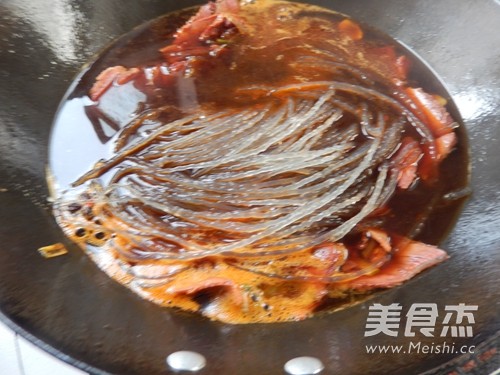 Cabbage Beef Stewed Vermicelli recipe