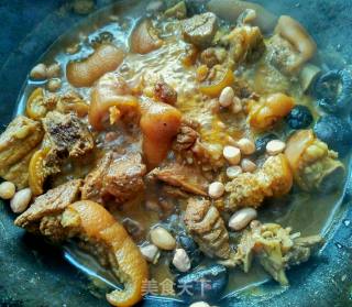 Braised Pork Knuckles recipe