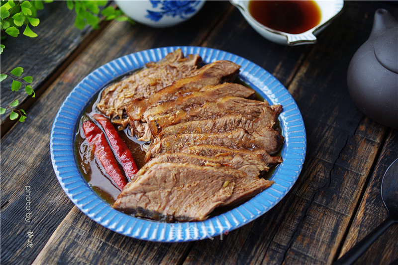 Rice Cooker Non-water Stewed Beef Tendon recipe