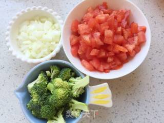 Spaghetti with Tomato Meat Sauce recipe