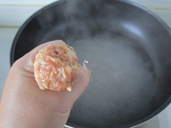 Sweet Potato Flour and Egg Meatballs recipe