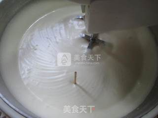 Steamed Raisin Cake recipe